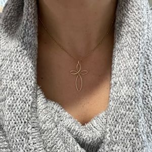 14K Yellow Gold Cross Pendant ✨